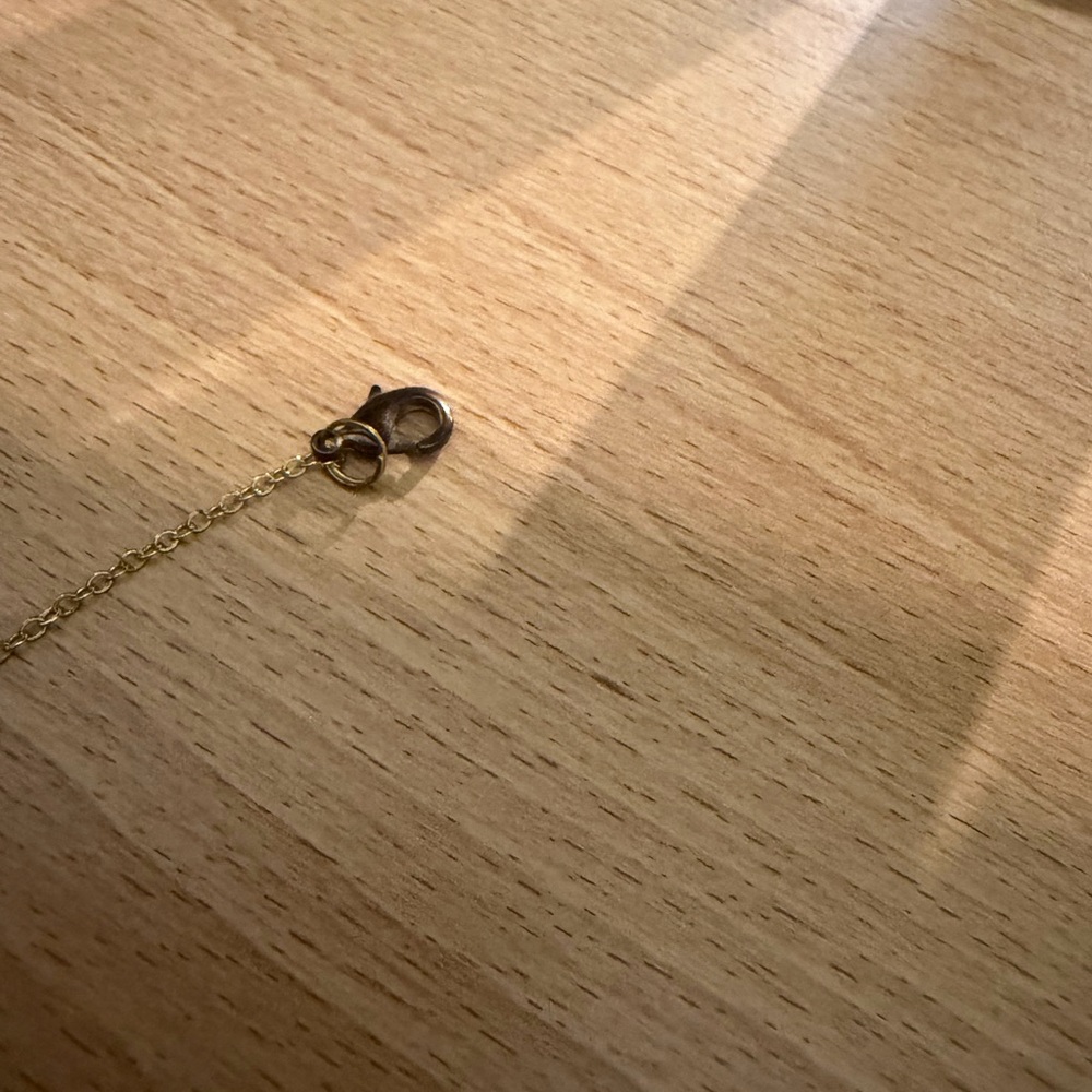 Barbie Malibu Gold Necklace - Picture 4 of 5